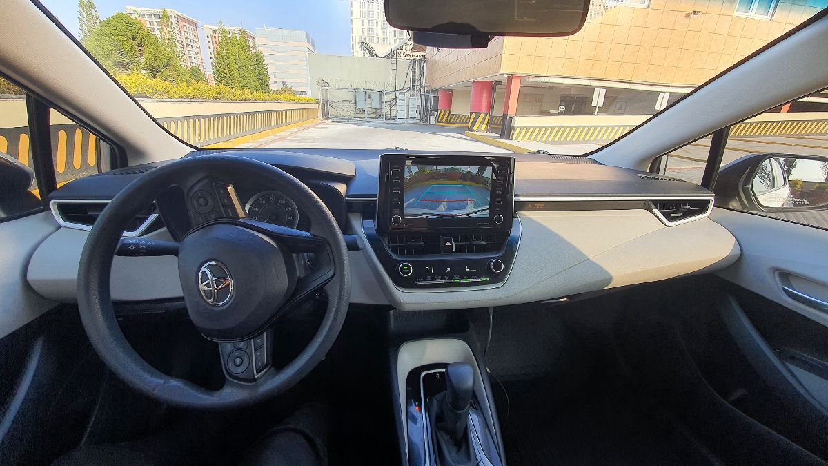 TOYOTA COROLLA - 2021                                        