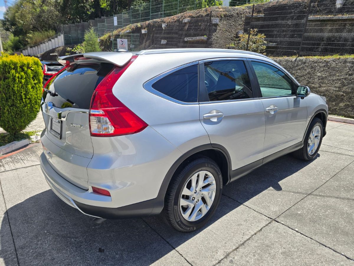 HONDA CRV - 2015                                        