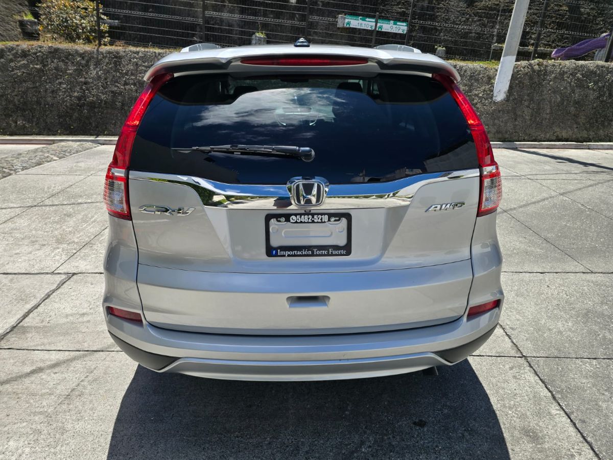 HONDA CRV - 2015                                        