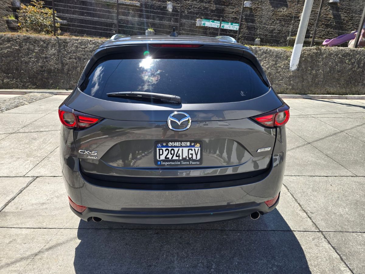 MAZDA CX-5 GRAND TOURING - 2017                                        