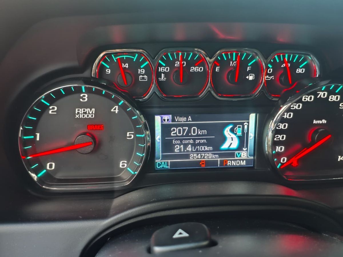 CHEVROLET TAHOE LT - 2016                                        