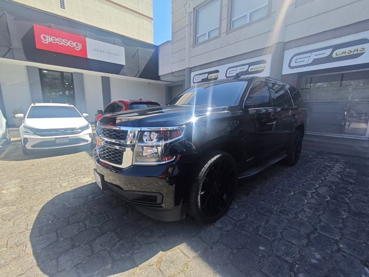 CHEVROLET TAHOE LT - 2016                                        