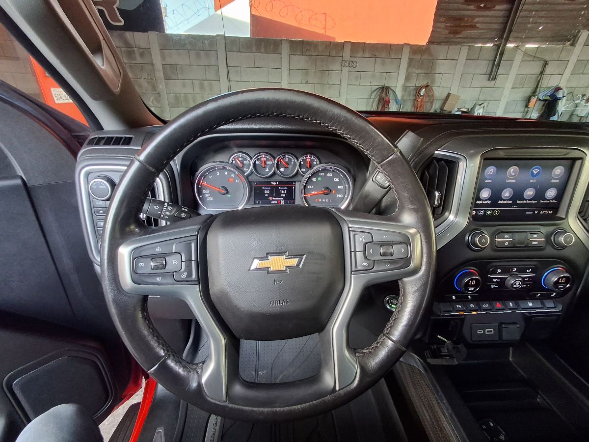 CHEVROLET SILVERADO - 2022                                        