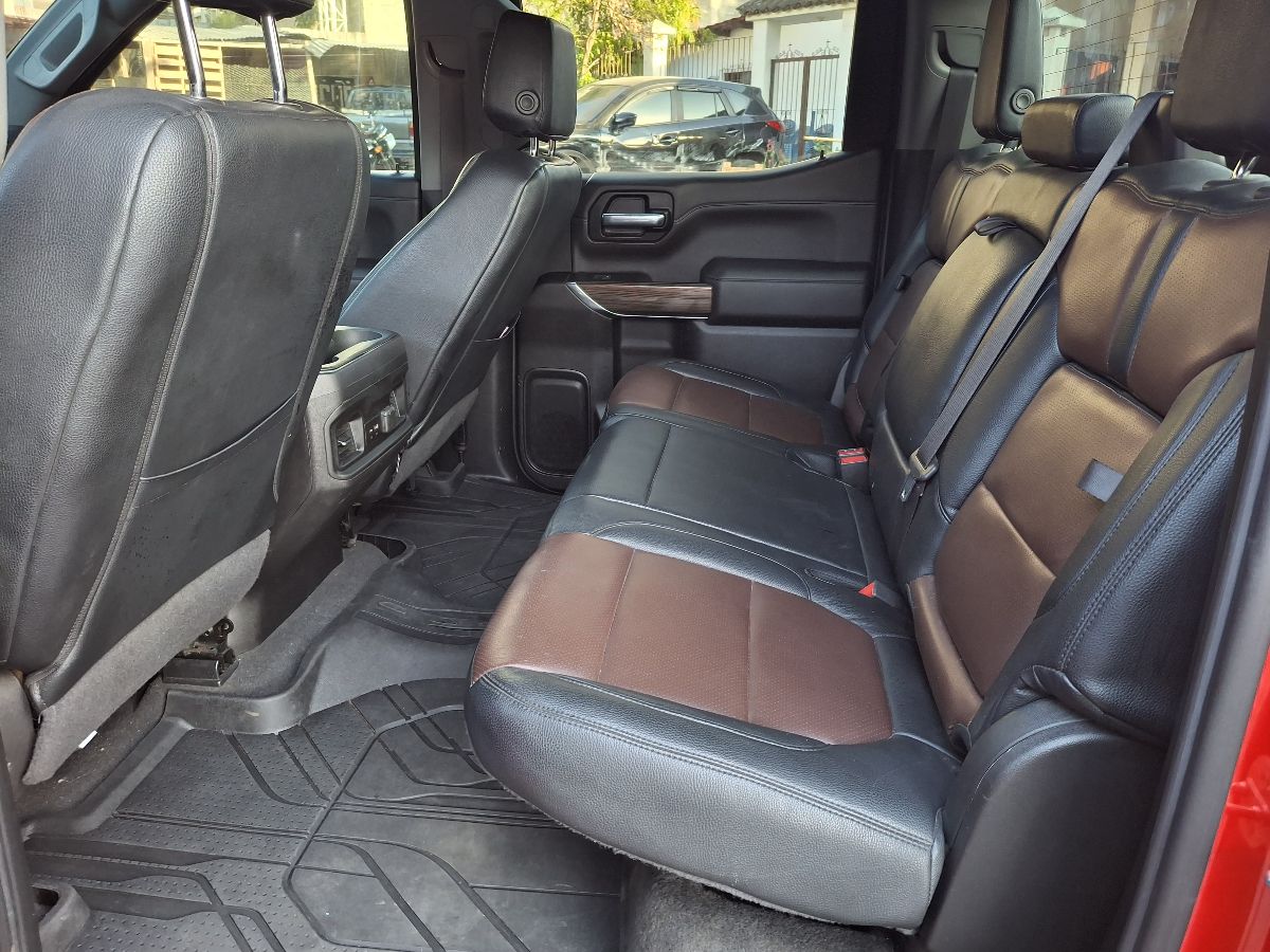 CHEVROLET SILVERADO - 2022                                        