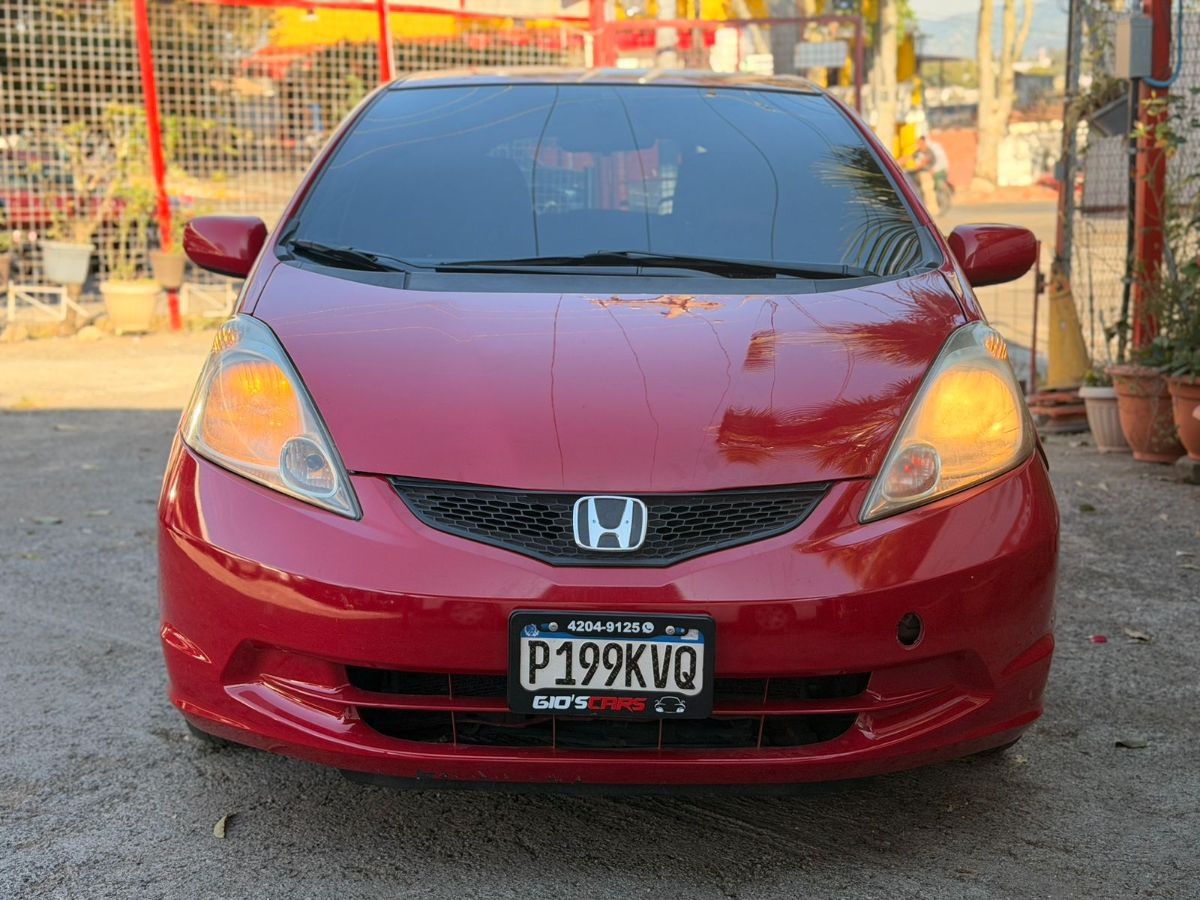 HONDA FIT - 2009                                        