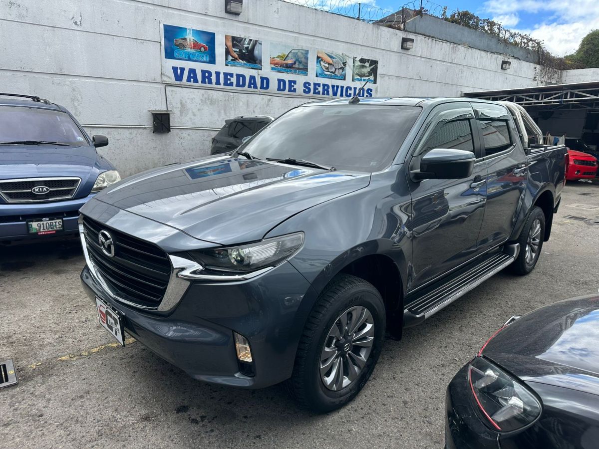 MAZDA BT-50 - 2023                                        