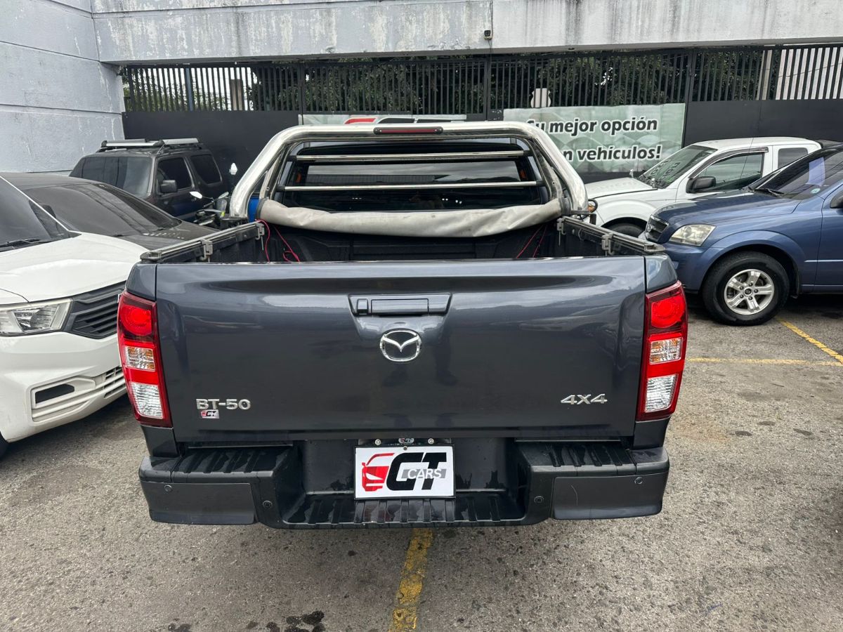 MAZDA BT-50 - 2023                                        