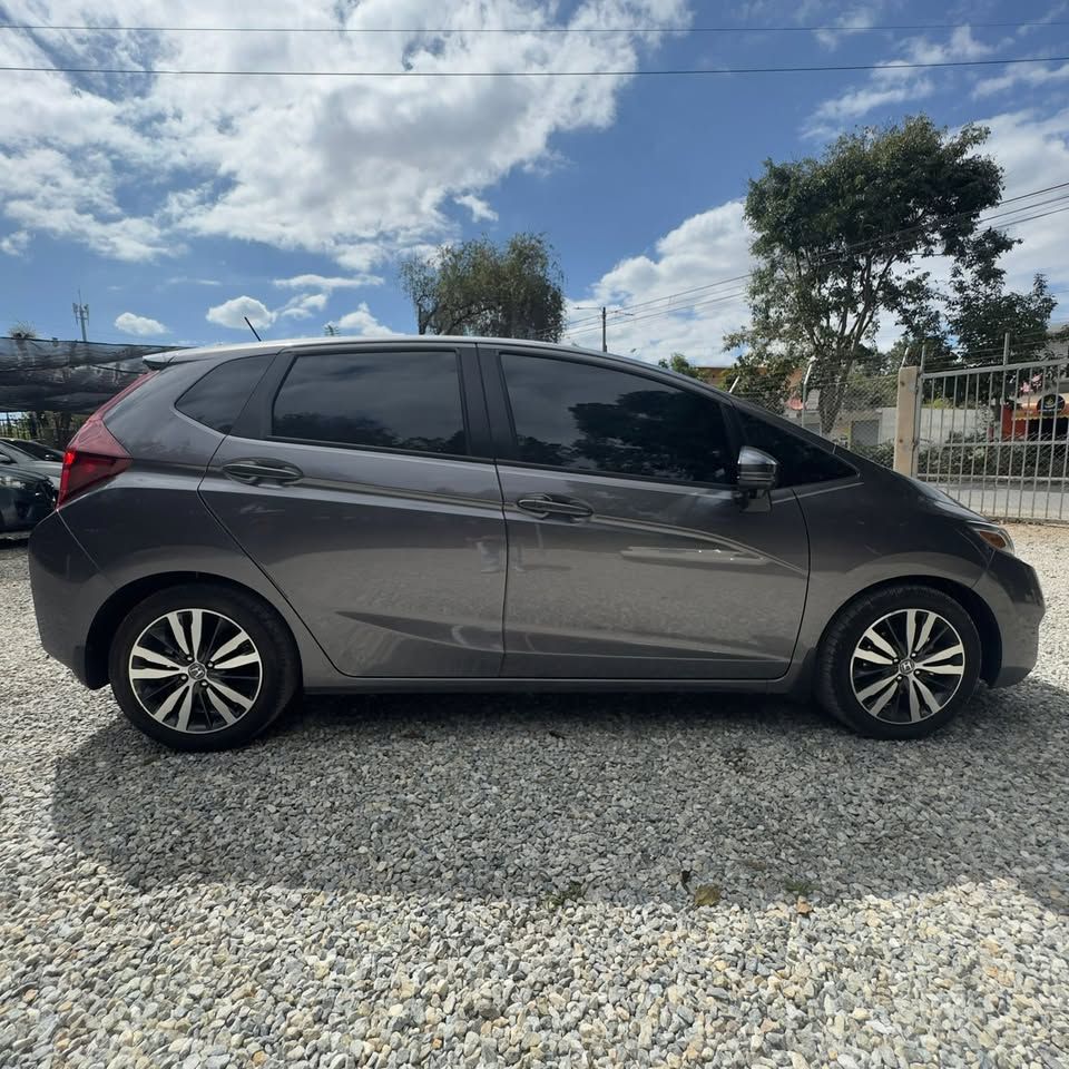 HONDA FIT - 2017                                        