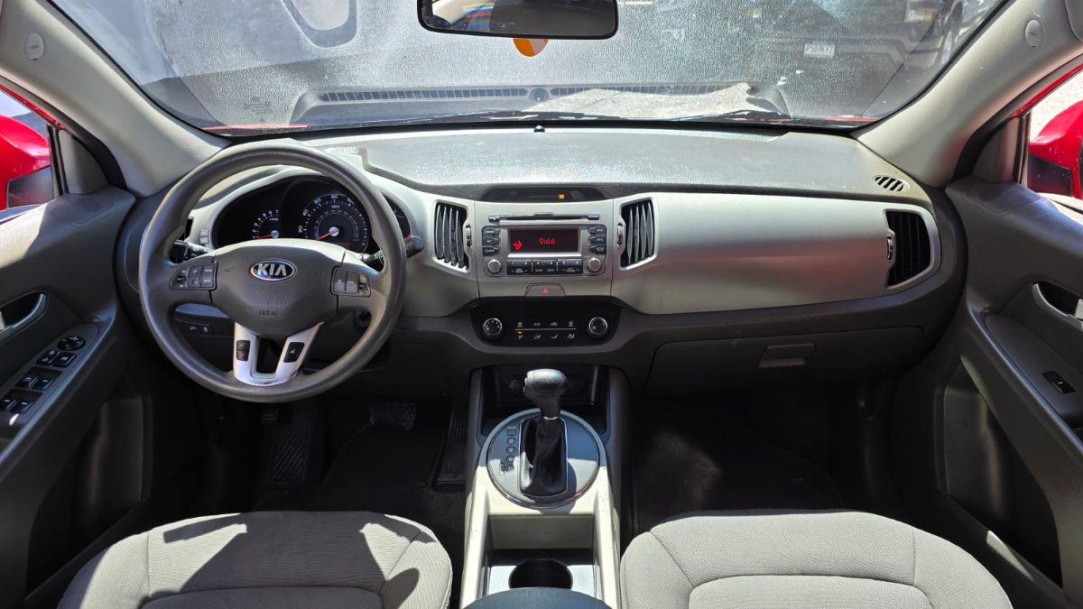 KIA SPORTAGE - 2013                                        