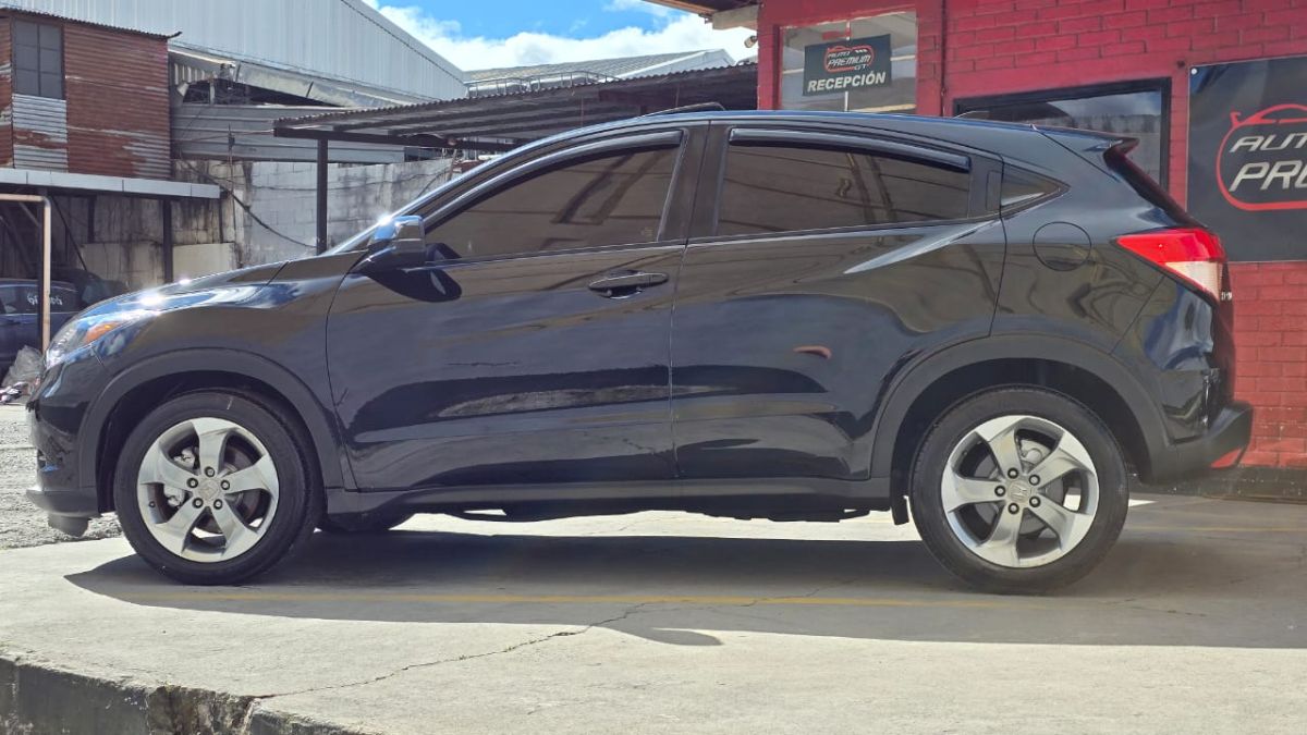 HONDA HRV - 2017                                        