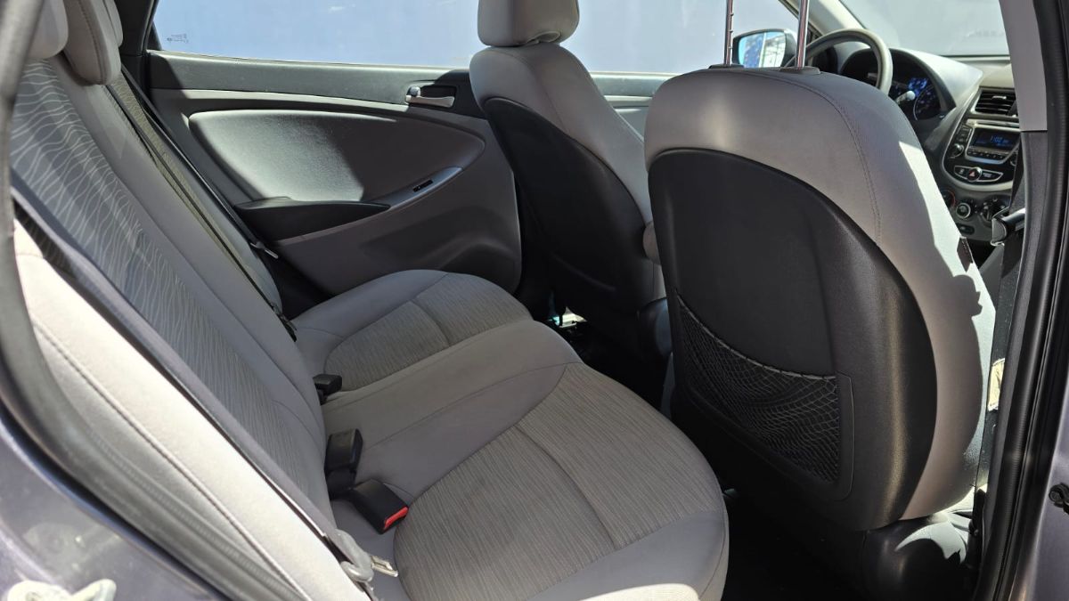 HYUNDAI ACCENT - 2016                                        