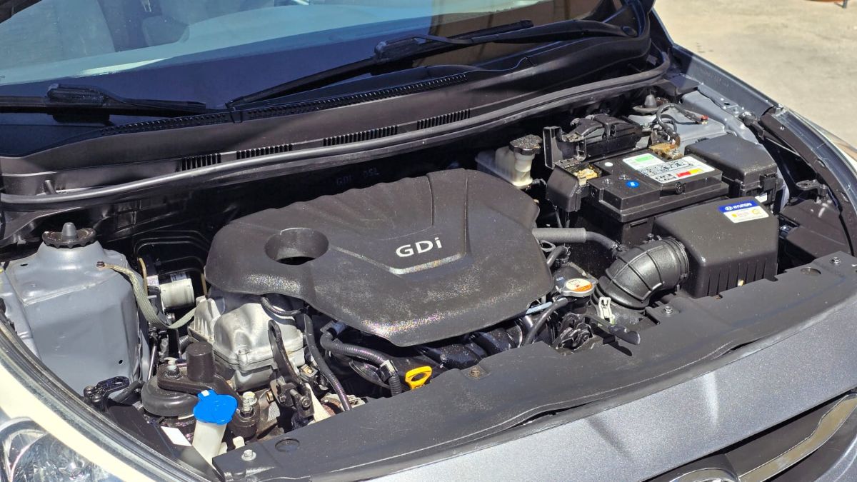 HYUNDAI ACCENT - 2016                                        