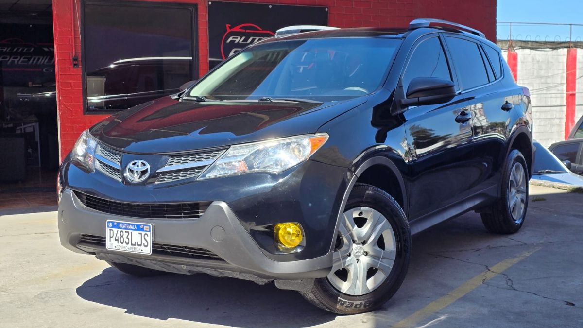 TOYOTA RAV-4 - 2014                                        