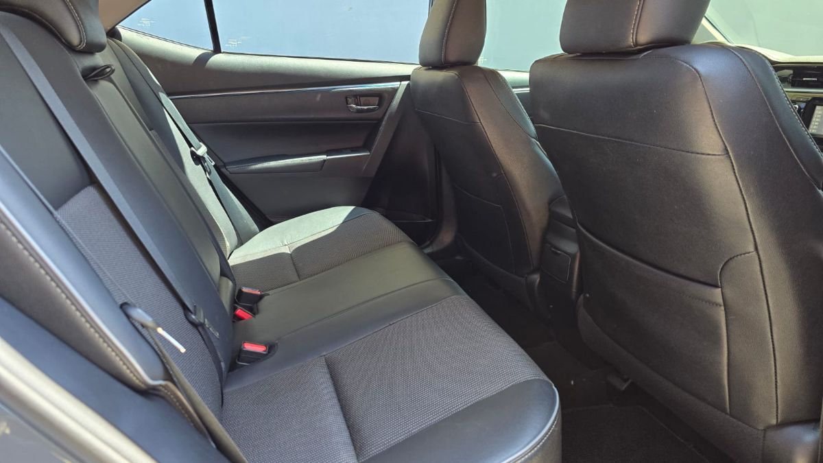 TOYOTA COROLLA S - 2016                                        