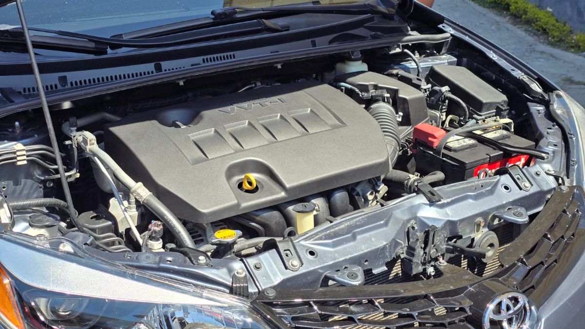 TOYOTA COROLLA S - 2016                                        