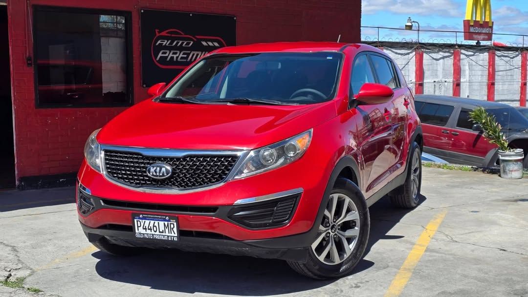 KIA SPORTAGE - 2014                                        