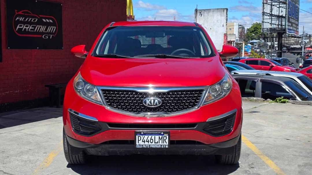 KIA SPORTAGE - 2014                                        