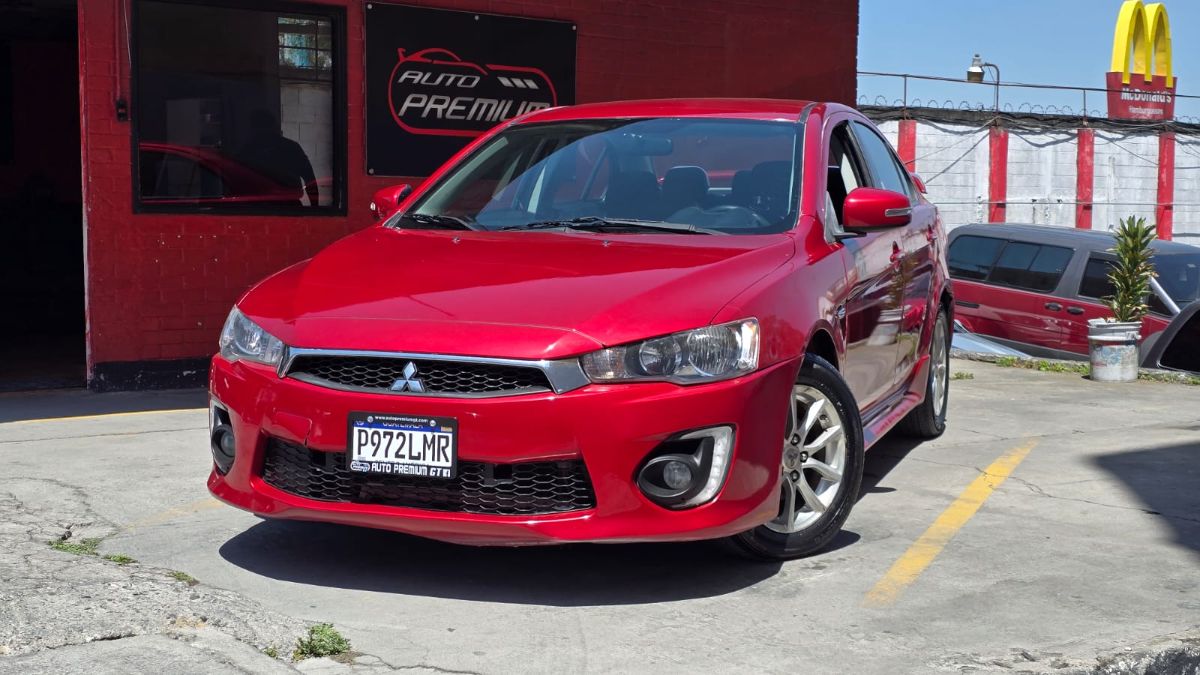 MITSUBISHI LANCER - 2016                                        