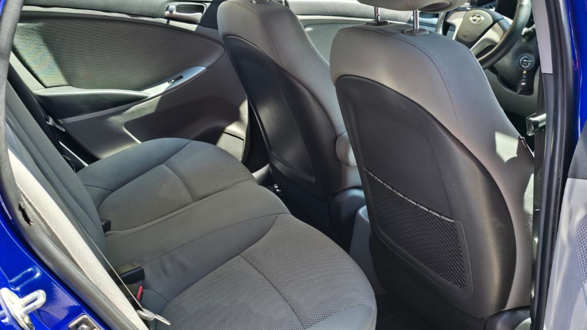 HYUNDAI ACCENT - 2014                                        