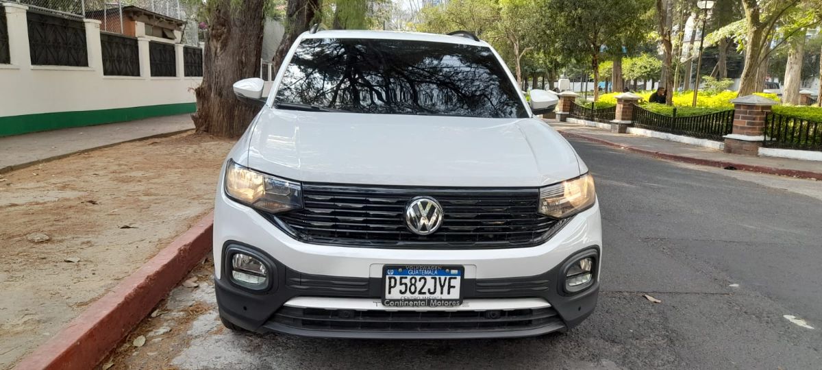 VOLKSWAGEN TIGUAN - 2020                                        