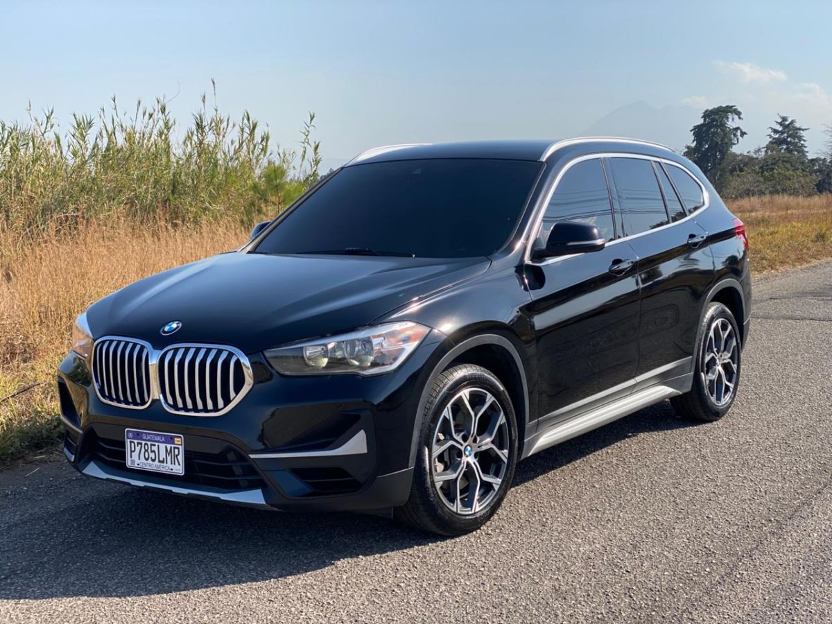 BMW X1 - 2022                                        