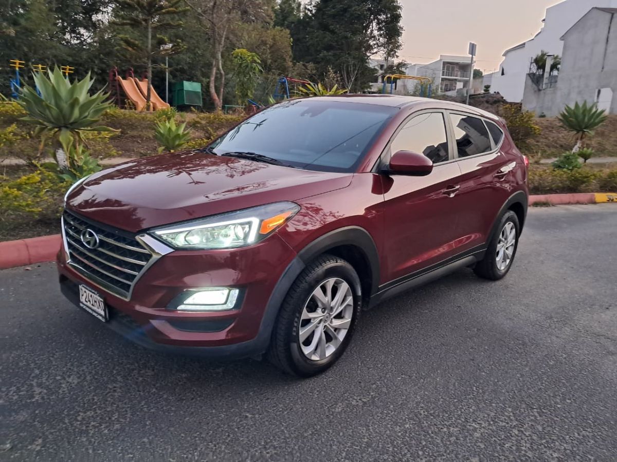 HYUNDAI TUCSON - 2019                                        