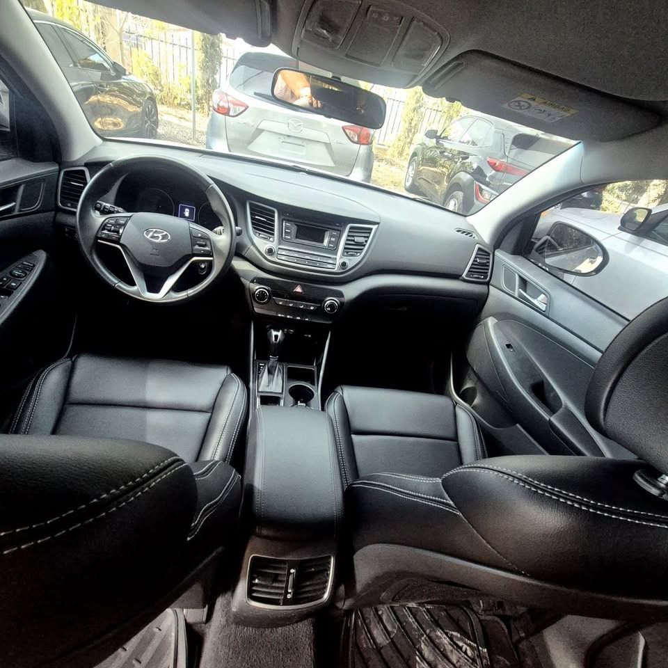 HYUNDAI TUCSON - 2016                                        