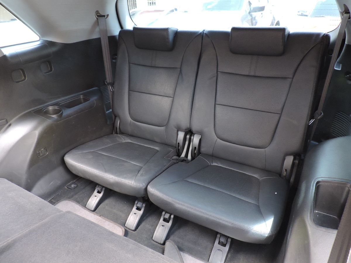 KIA SORENTO - 2013                                        