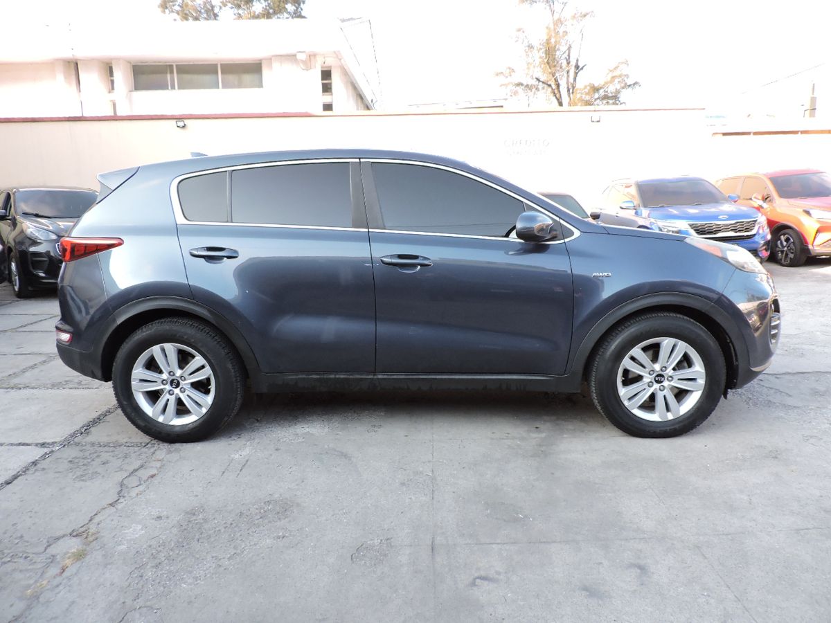 KIA SPORTAGE - 2017                                        