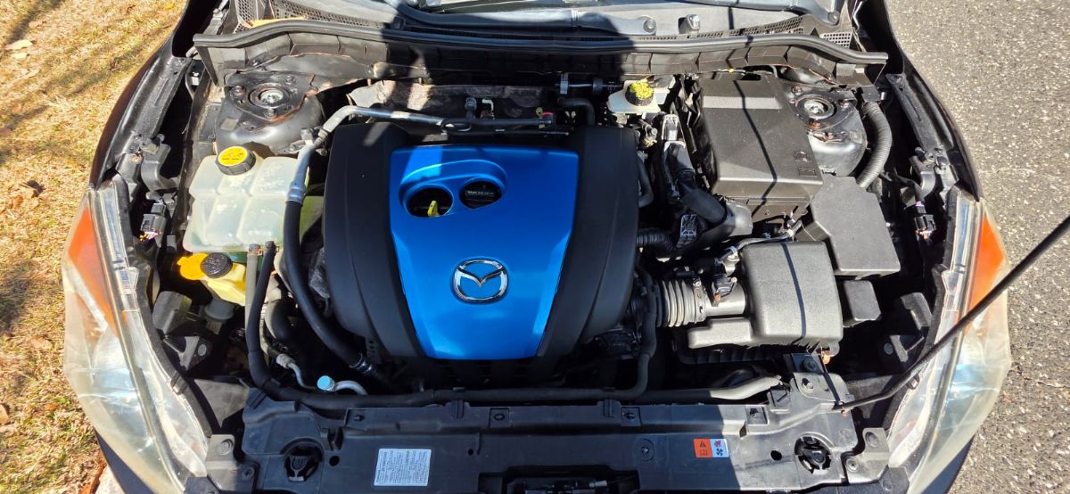 MAZDA 3 TOURING - 2013                                        