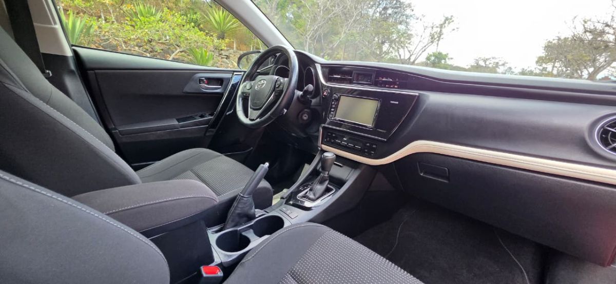 TOYOTA COROLLA - 2018                                        