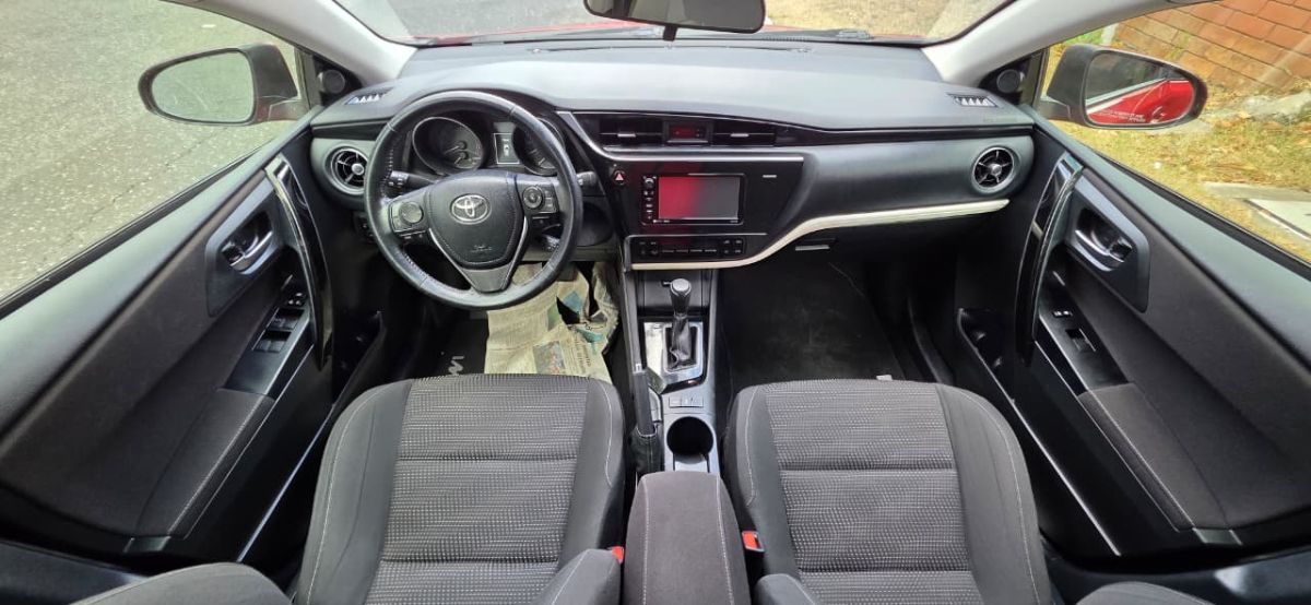 TOYOTA COROLLA - 2018                                        