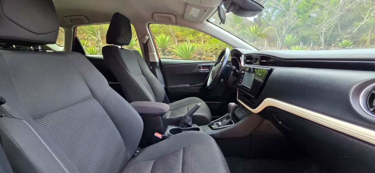 TOYOTA COROLLA - 2018                                        