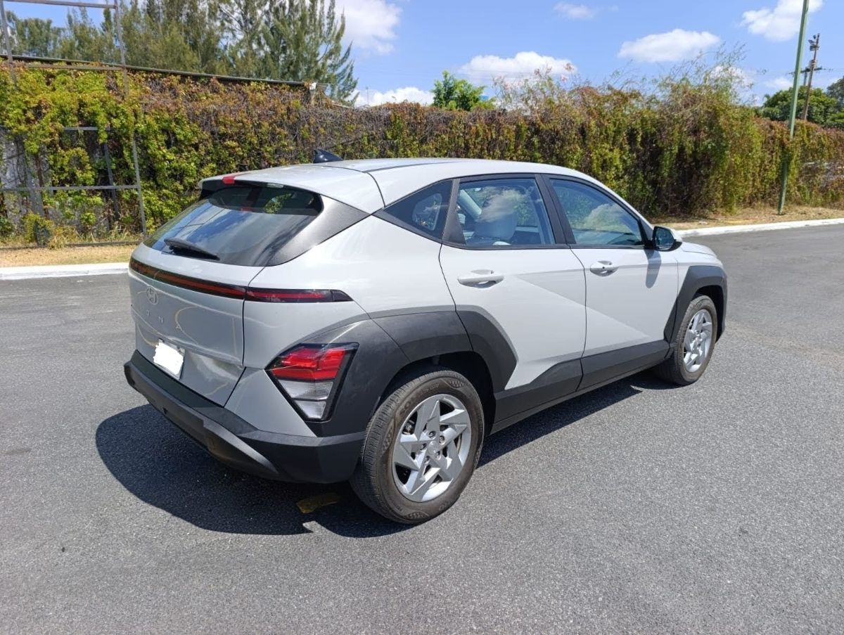 HYUNDAI KONA - 2024                                        