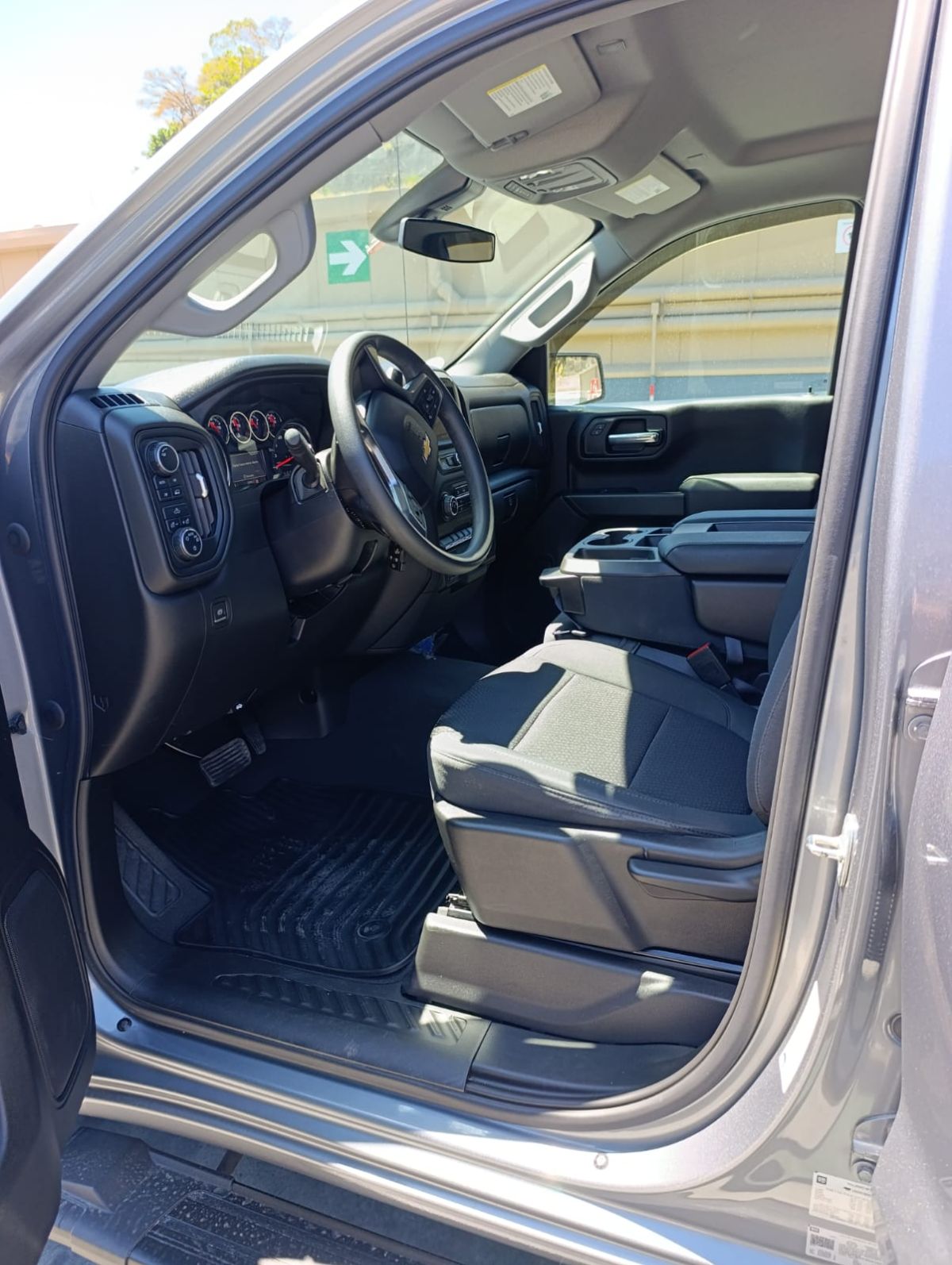 CHEVROLET SILVERADO - 2022                                        