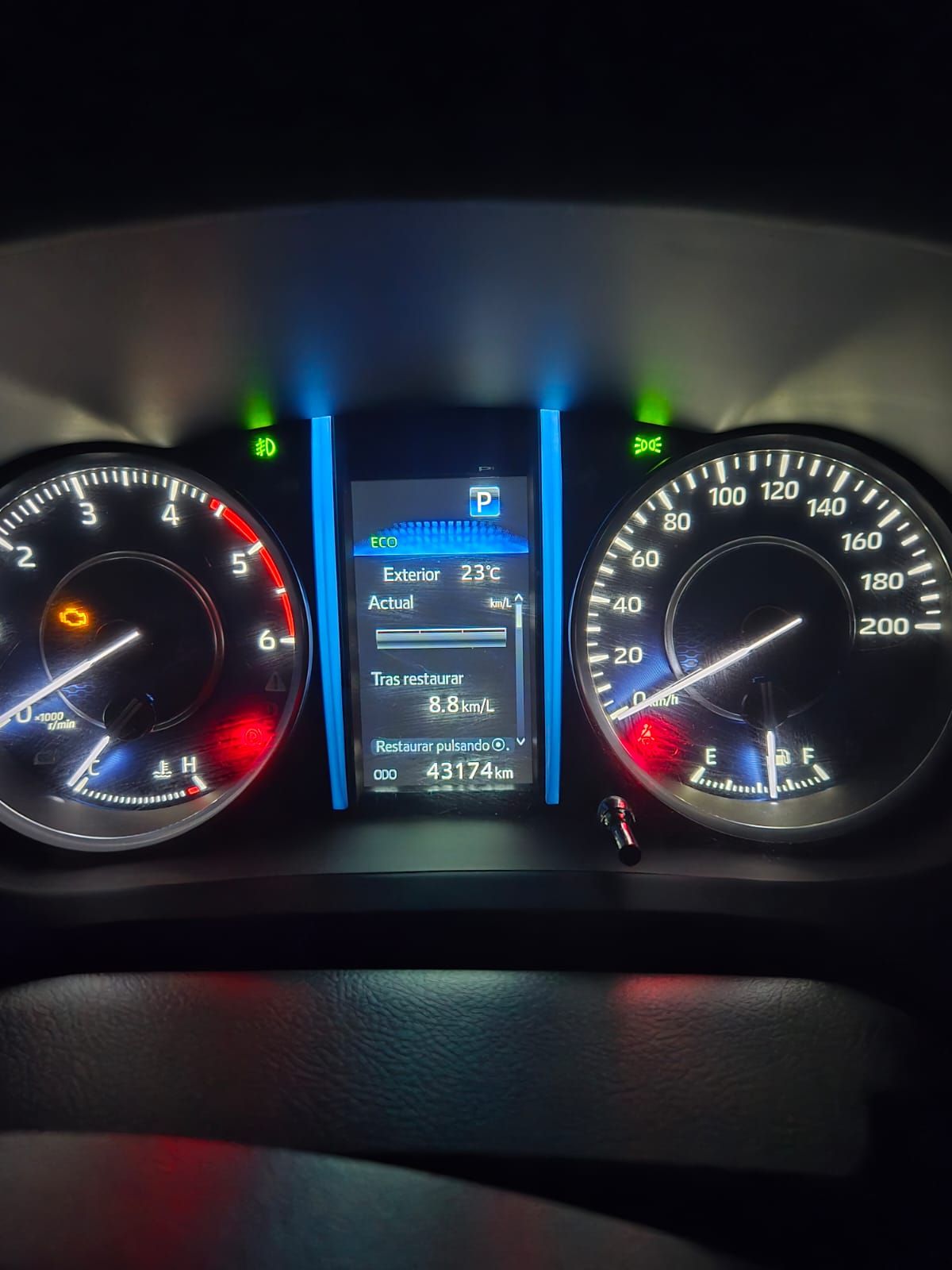 TOYOTA FORTUNER - 2023                                        