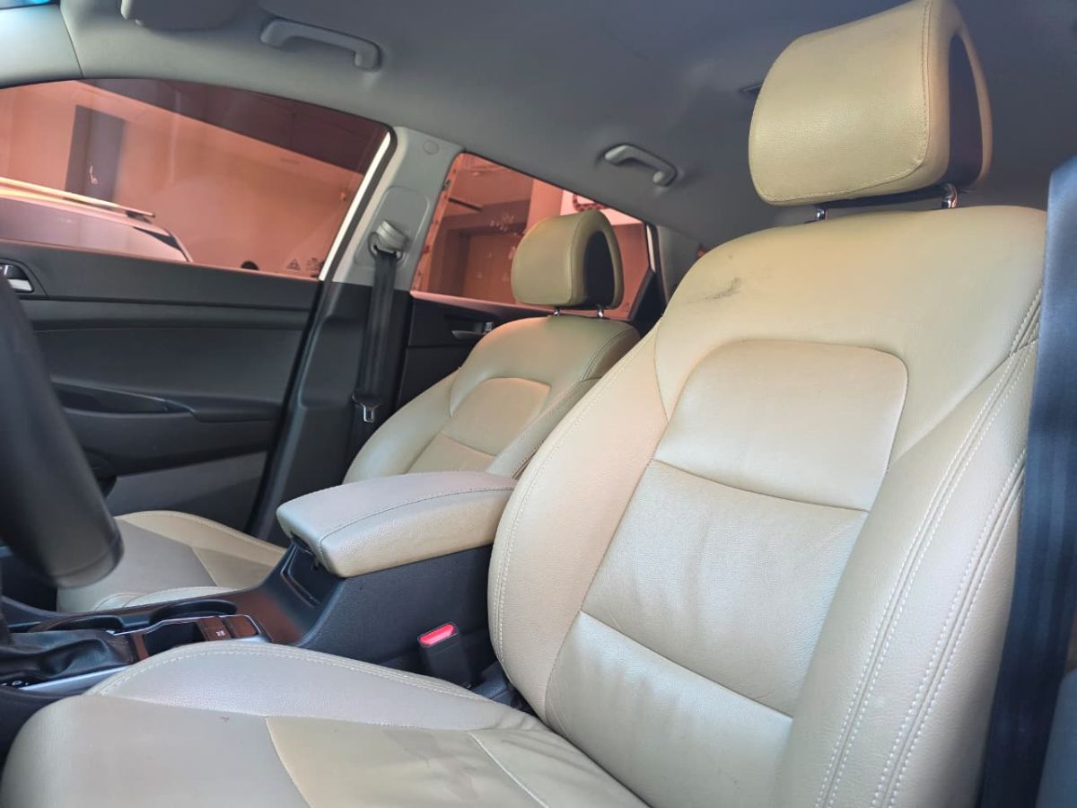 HYUNDAI TUCSON - 2016                                        