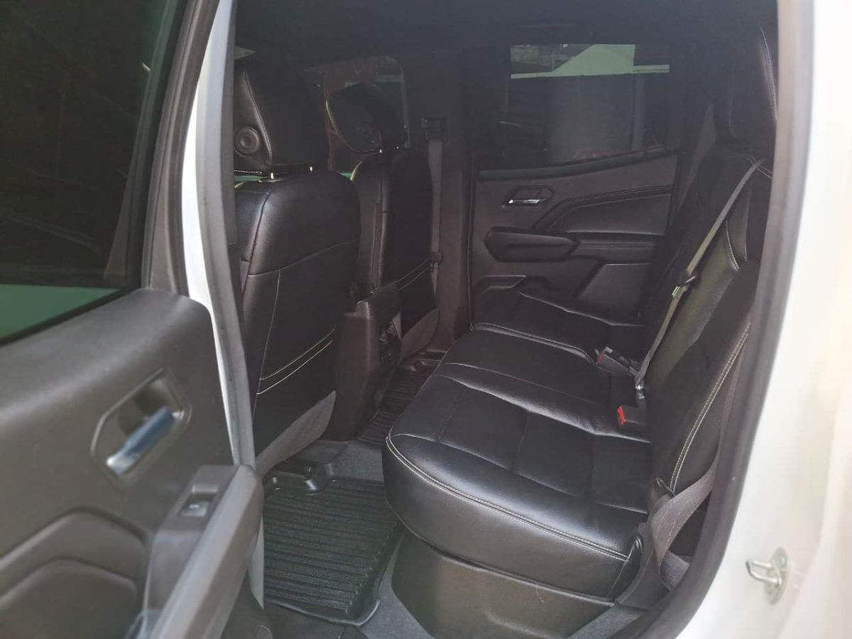 CHEVROLET COLORADO - 2023                                        