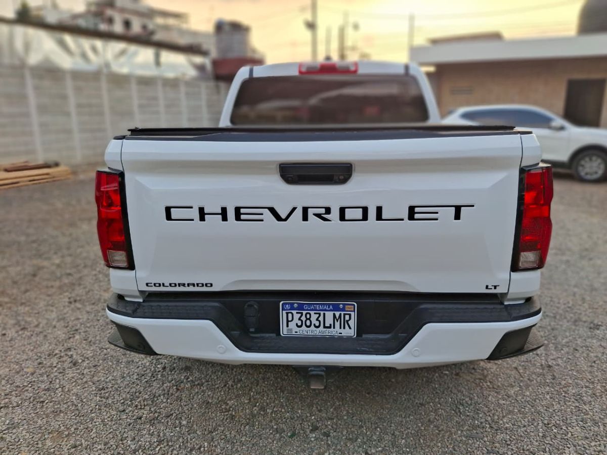 CHEVROLET COLORADO - 2023                                        