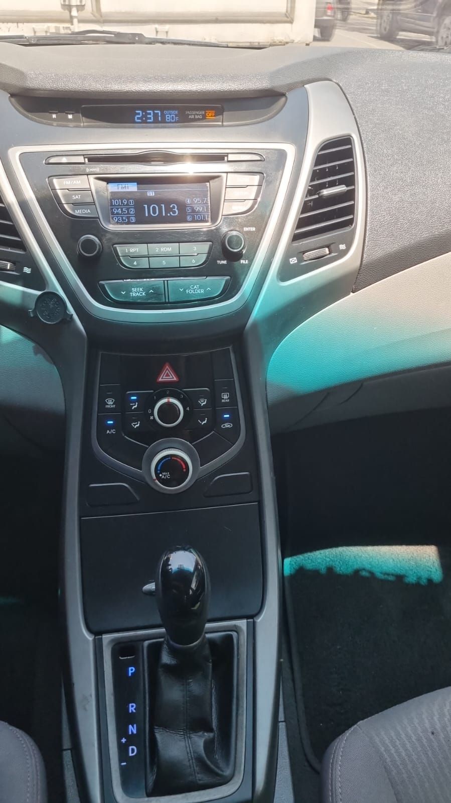 HYUNDAI ELANTRA - 2014                                        