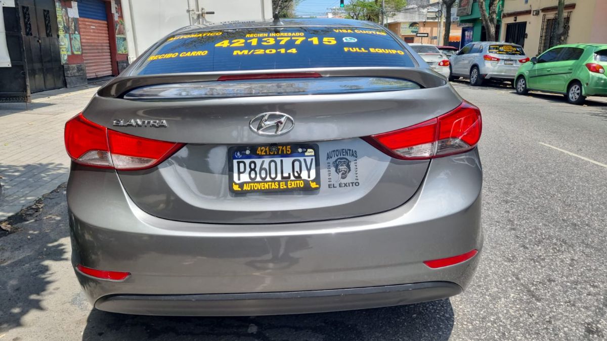 HYUNDAI ELANTRA - 2014                                        