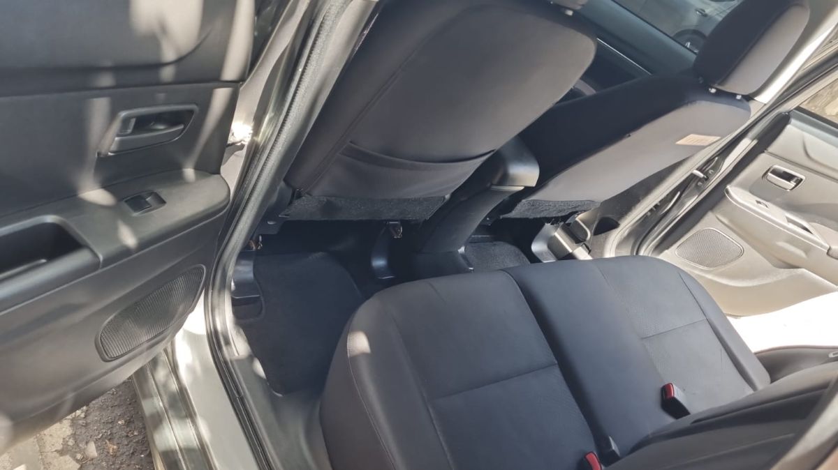 MITSUBISHI OUTLANDER SPORT - 2014                                        