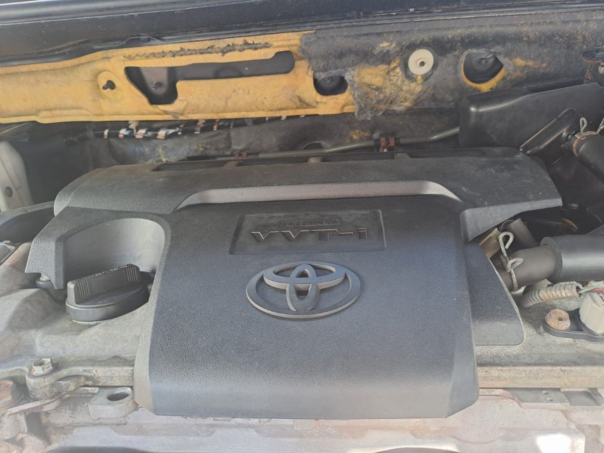 TOYOTA RAV 4 - 2016                                        