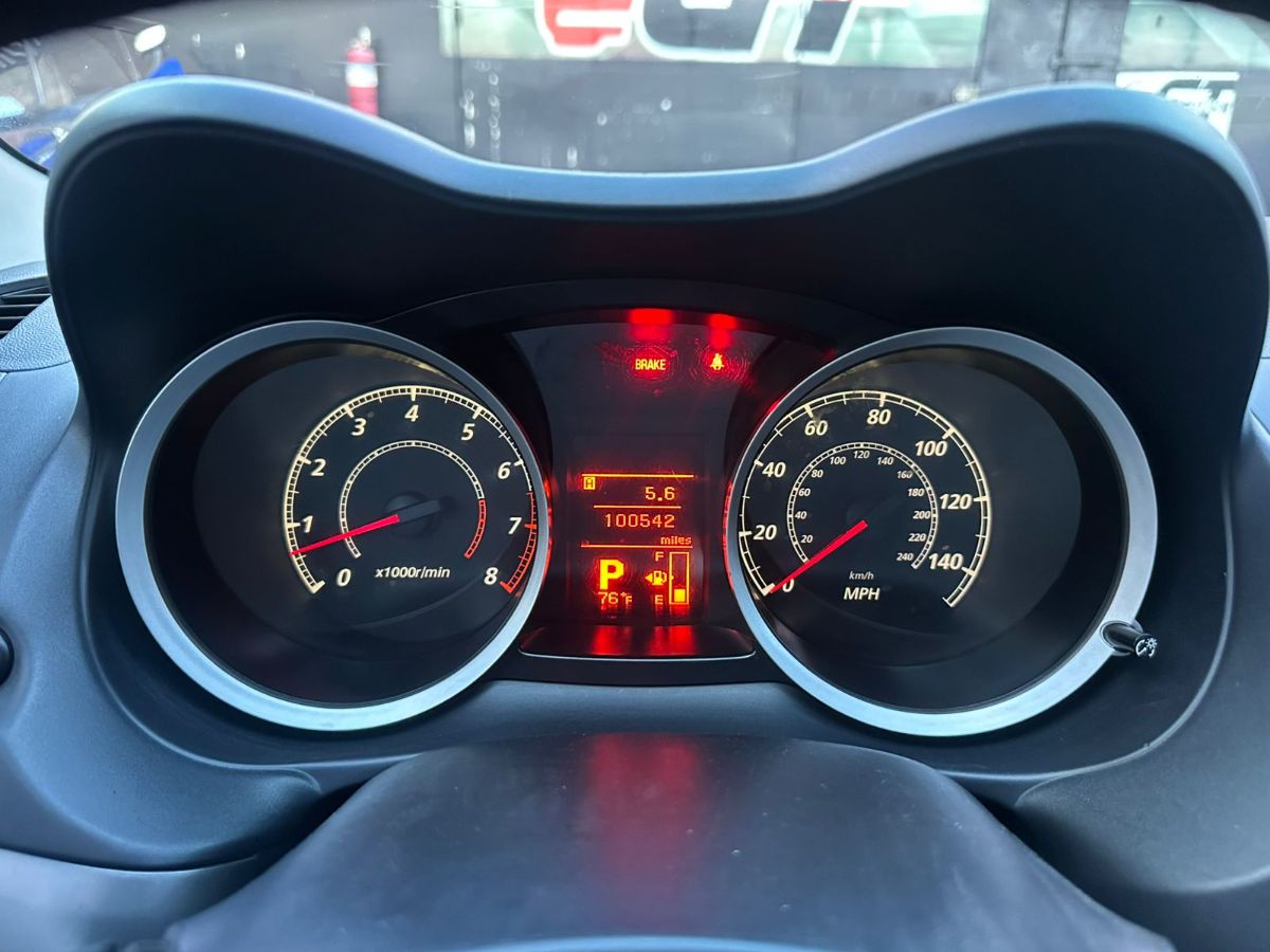 MITSUBISHI LANCER - 2012                                        