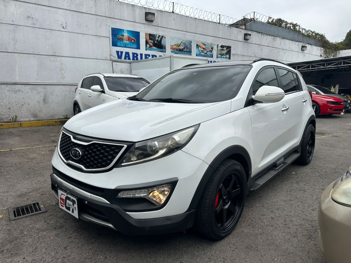 KIA SPORTAGE - 2013                                        