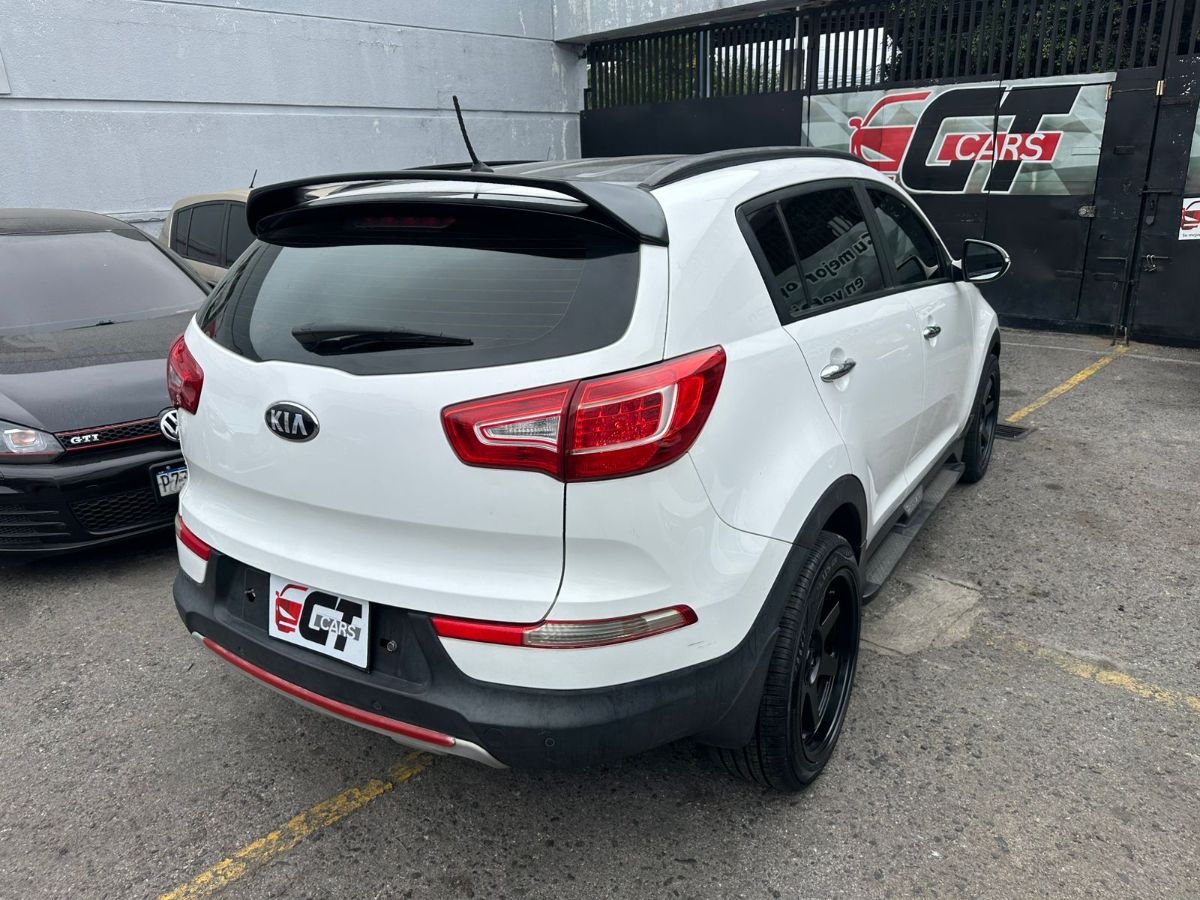 KIA SPORTAGE - 2013                                        