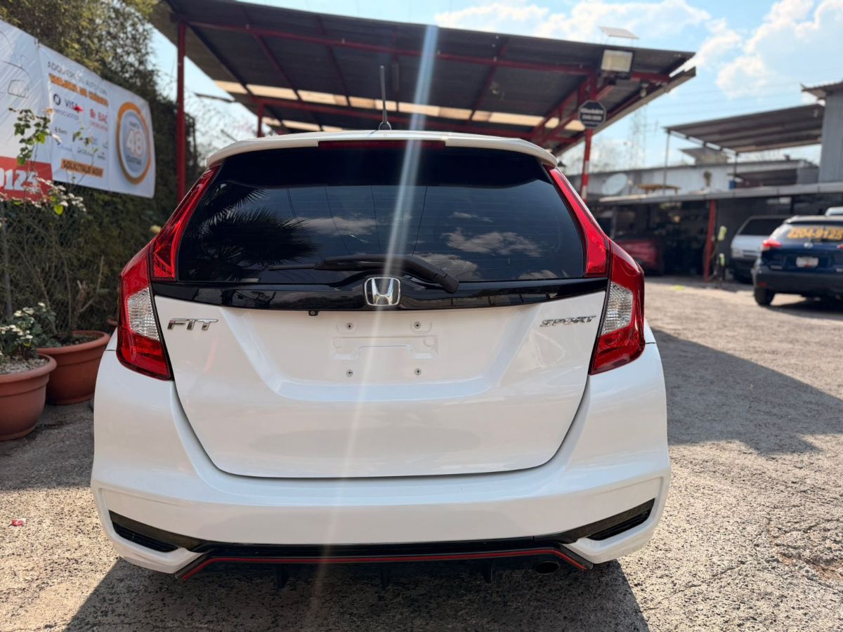 HONDA FIT - 2018                                        