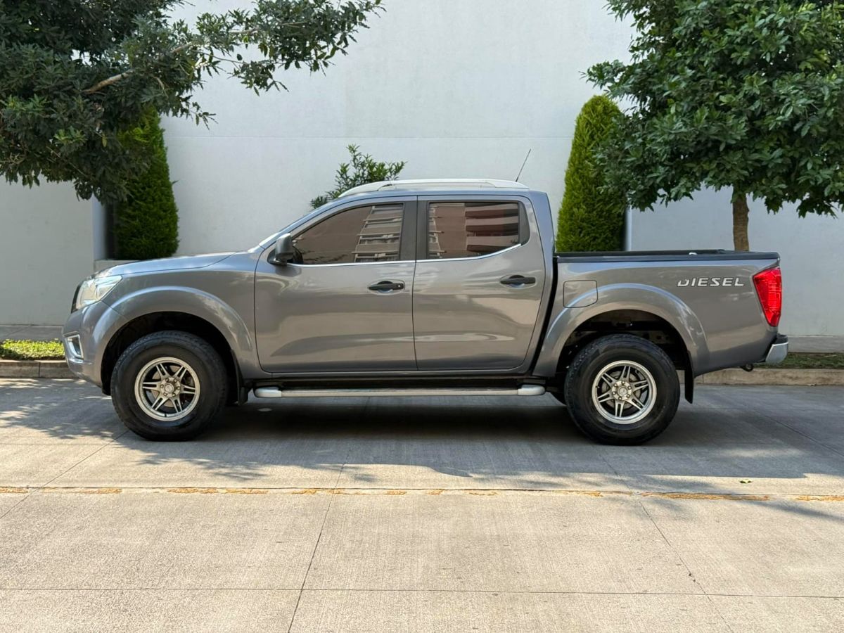 NISSAN FRONTIER - 2017                                        