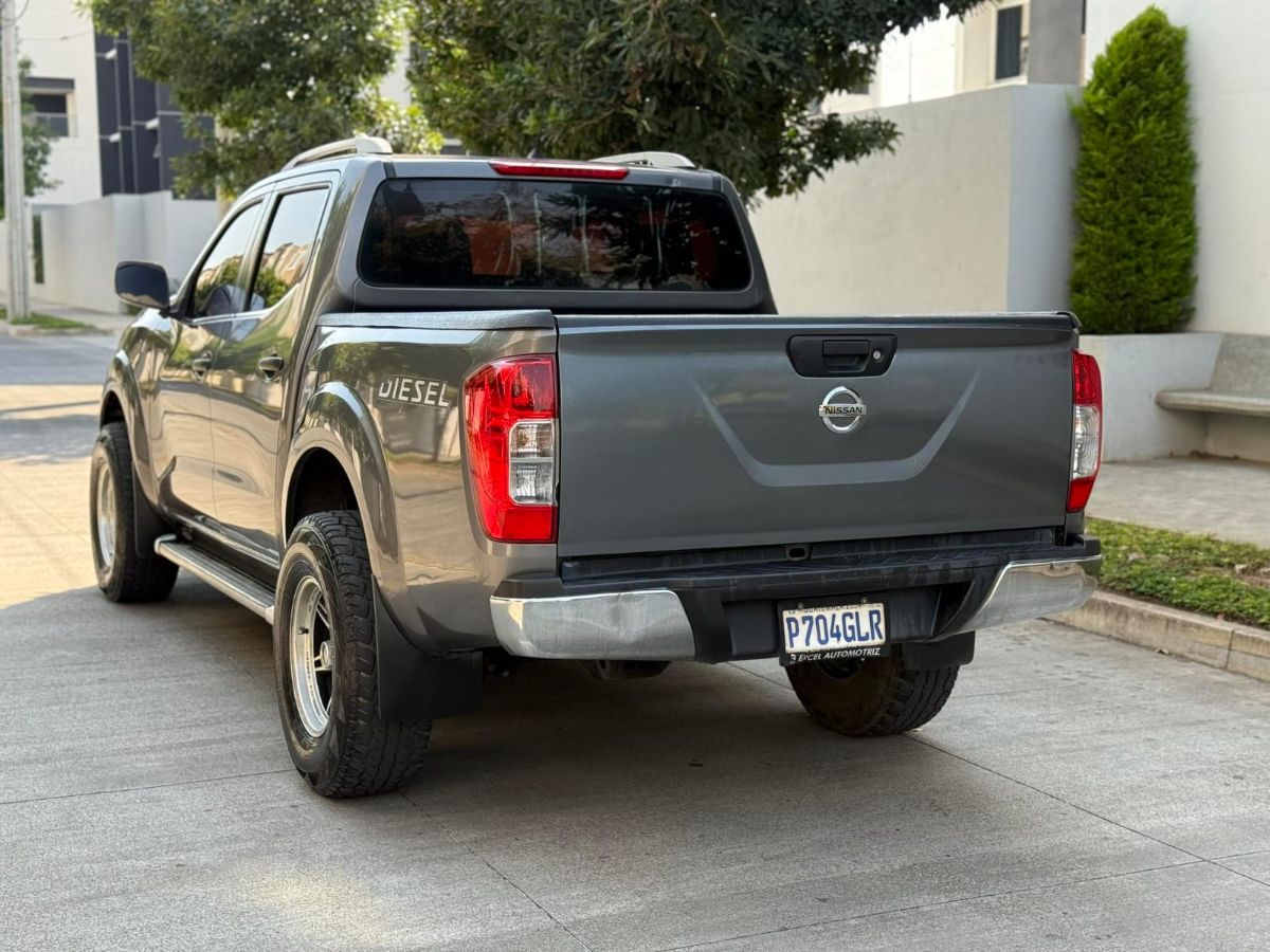 NISSAN FRONTIER - 2017                                        