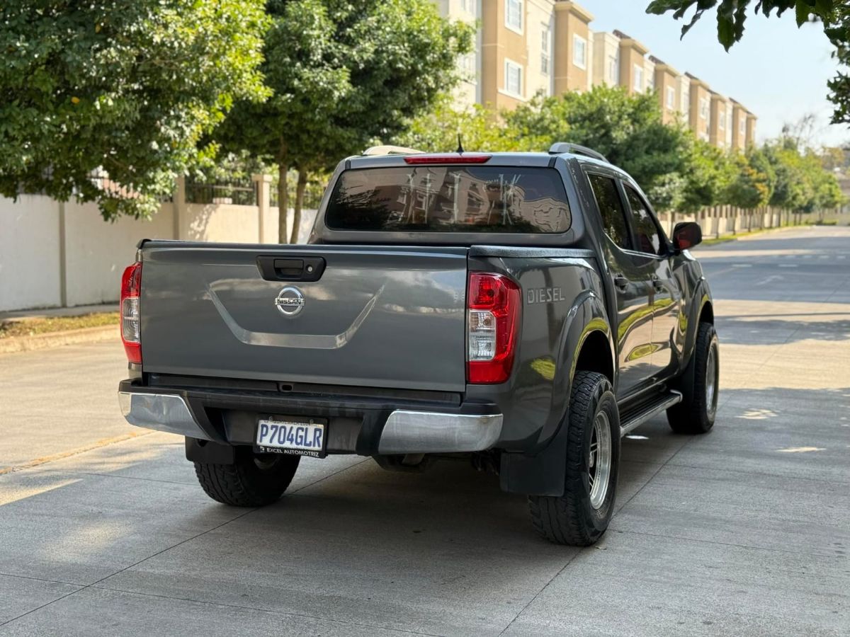 NISSAN FRONTIER - 2017                                        